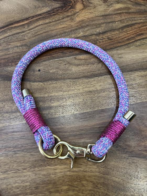Collier corde violet pony